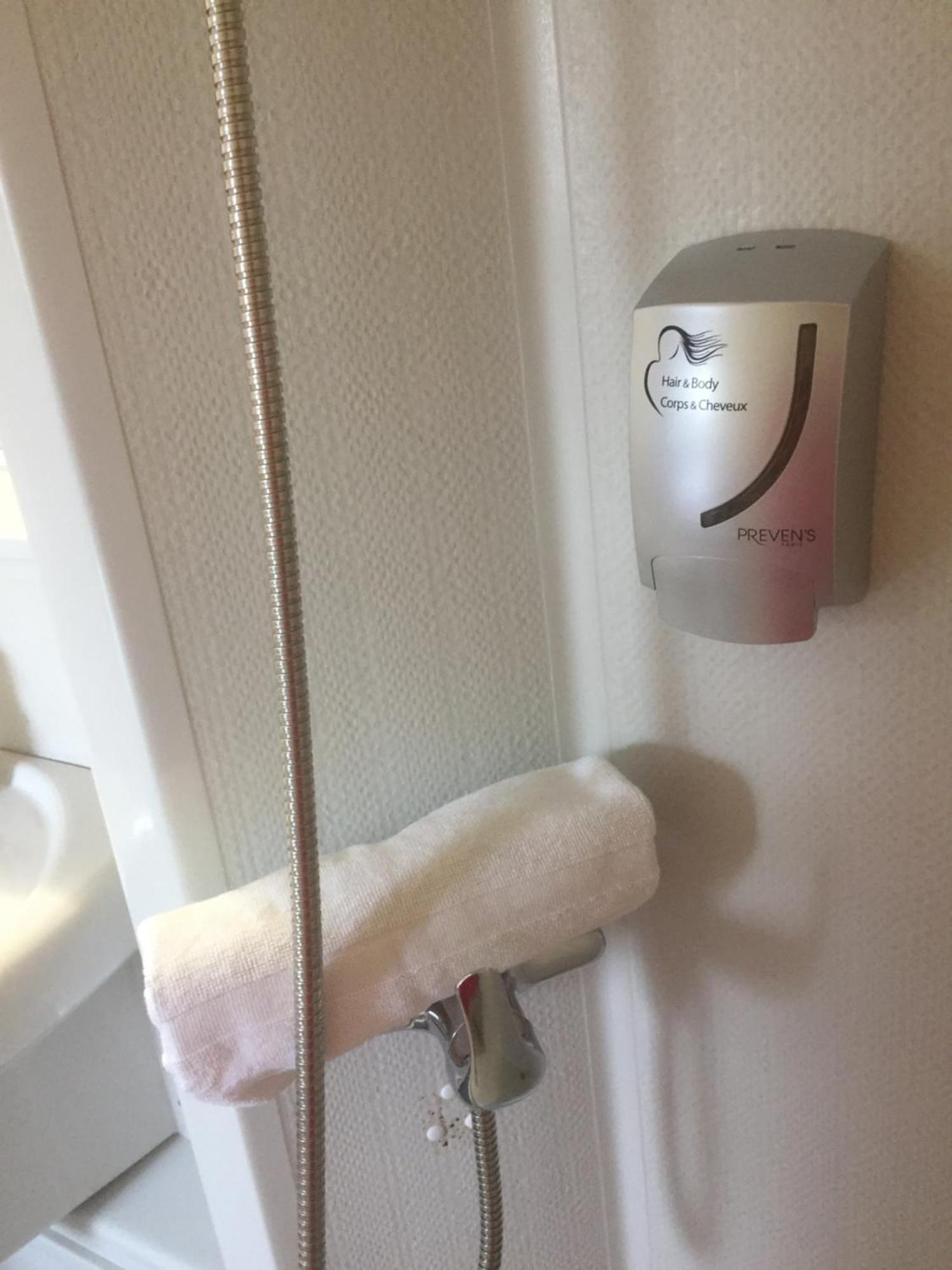 Auberge Du Calvaire Pontchâteau エクステリア 写真